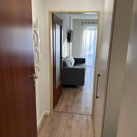 Διαμέρισμα Helle & Moderne 1 Zimmerwohnung Ebenerdig *